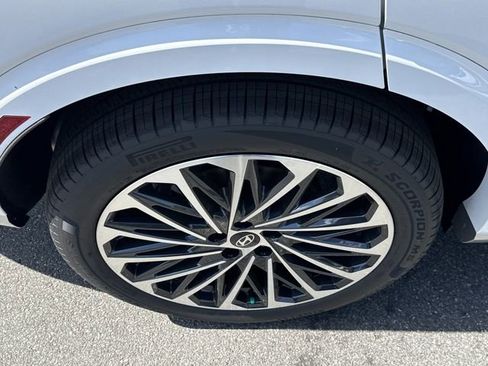 New 2026 Hyundai Palisade Calligraphy FWD image 17