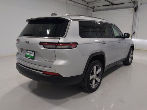 Used 2021 Jeep Grand Cherokee L Limited AWD/4WD image 9