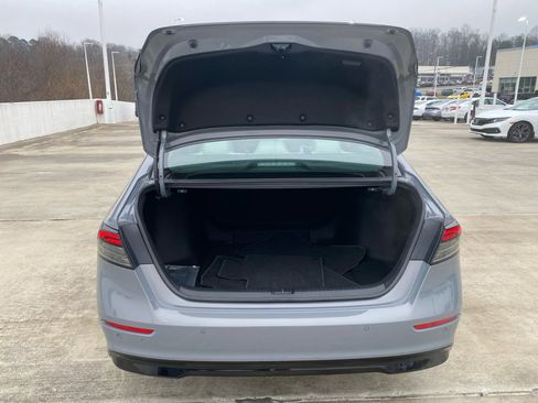 Certified 2025 Honda Accord EX-L image 17