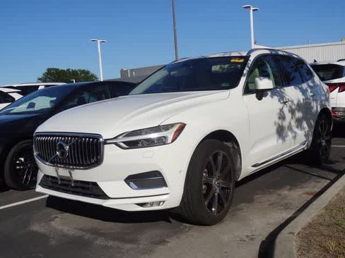 Used 2019 Volvo XC60 T5 Inscription AWD/4WD image 1