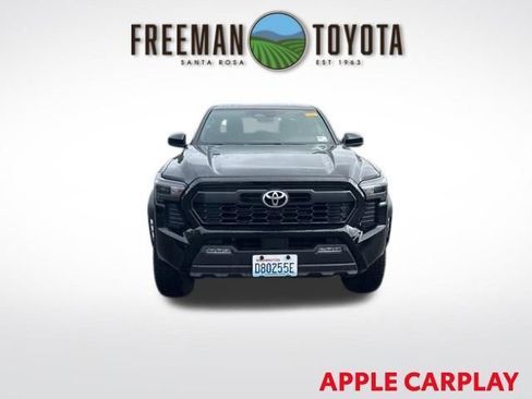 Used 2024 Toyota Tacoma TRD Off-Road image 3