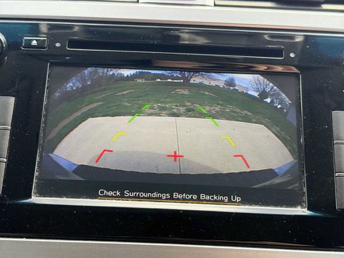 Used 2019 Subaru Outback 2.5i AWD/4WD image 23