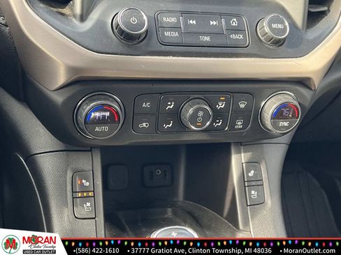 Used 2019 GMC Acadia Denali w/ LPO, Floor Liner Package image 22