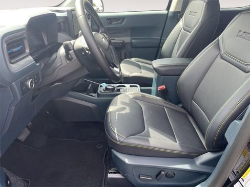 New 2025 Ford Maverick Lobo image 10