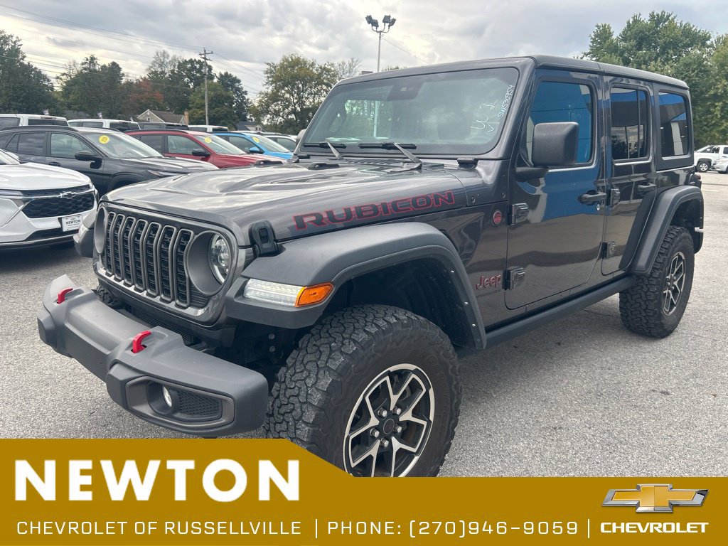Used 2025 Jeep Wrangler Unlimited Rubicon AWD/4WD image 3