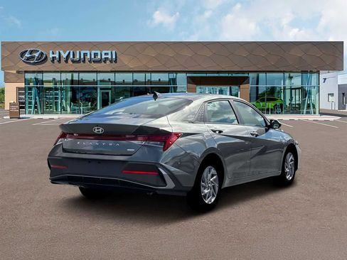 New 2026 Hyundai Elantra Blue image 26