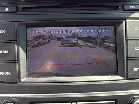 Used 2017 Hyundai Santa Fe Sport image 39