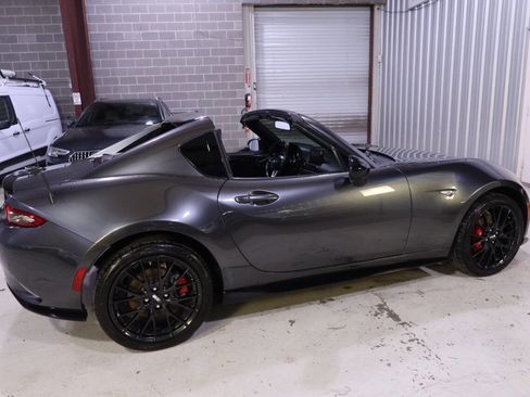 Used 2018 MAZDA MX-5 Miata RF Club w/ Brembo/BBS Package RWD image 6