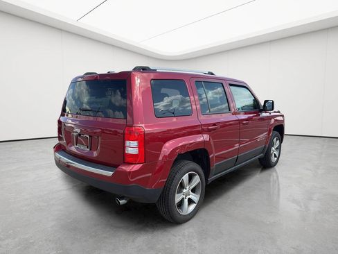 Used 2016 Jeep Patriot High Altitude FWD image 28
