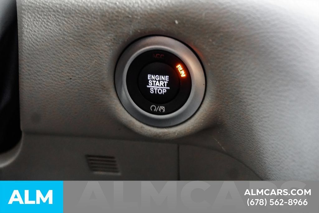 Used 2023 Chrysler Voyager LX FWD image 38