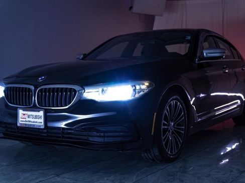 Used 2019 BMW 530i xDrive image 37