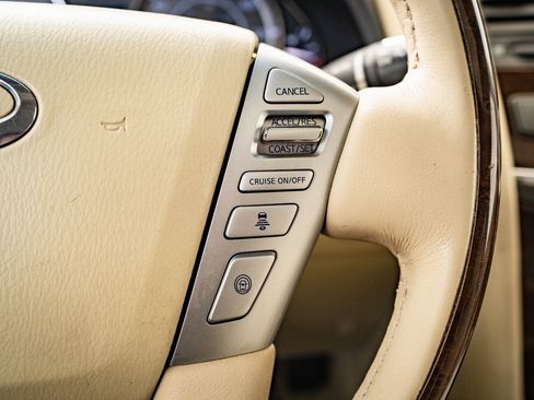 Used 2015 INFINITI QX80 4WD w/ Theater Package image 25