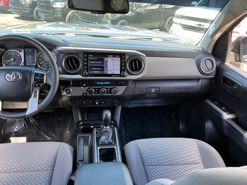 Used 2023 Toyota Tacoma SR5 RWD image 16