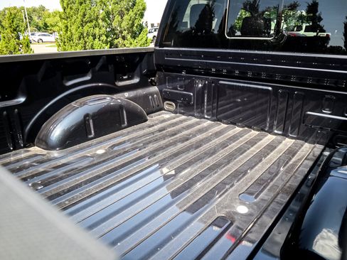 Used 2026 Ford F150 Lariat AWD/4WD image 32