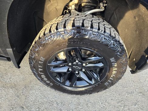 Used 2019 Chevrolet Silverado 1500 LT Trail Boss w/ Convenience Package image 32