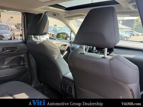 Used 2023 Toyota Corolla Cross LE w/ Moonroof Package AWD/4WD image 26