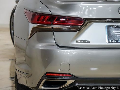 Used 2018 Lexus LS 500 F Sport w/ Accessory Package (Z2) AWD/4WD image 8