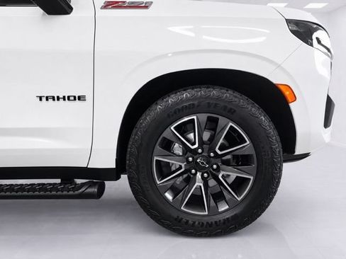 Used 2024 Chevrolet Tahoe Z71 w/ Z71 Off-Road Package AWD/4WD image 9
