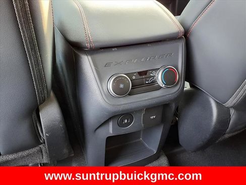 Used 2025 Ford Explorer ST-Line w/ ST-Line Street Pack image 27