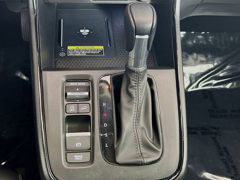 Used 2024 Honda CR-V EX-L image 18
