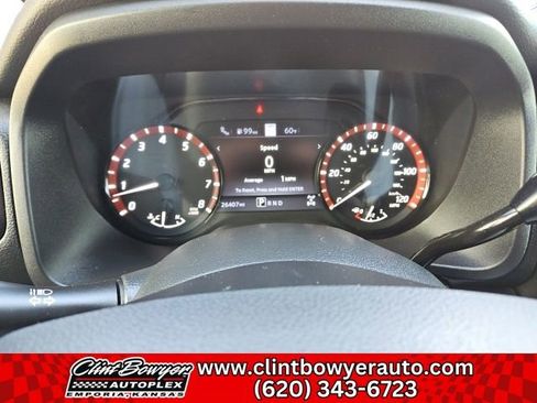 Used 2023 Nissan Titan PRO-4X w/ Pro-4x Convenience Package image 13