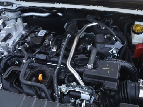 New 2026 Nissan Kicks SR w/ SR Premium Package FWD image 25