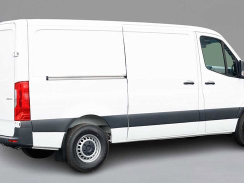 New 2025 Mercedes-Benz Sprinter 2500 image 5