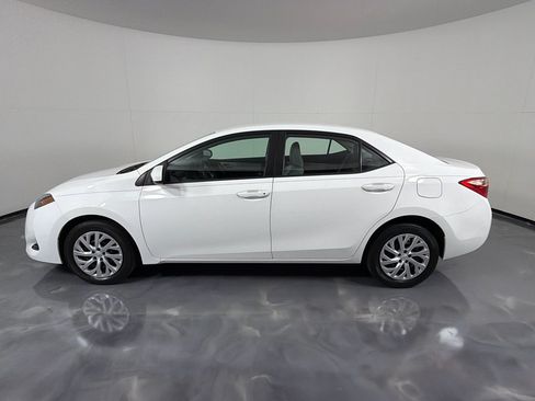 Used 2019 Toyota Corolla LE FWD image 8