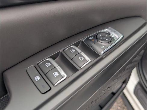 New 2026 Kia Carnival SX w/ SX Dark Edition Package image 14