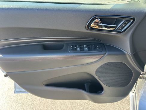 Used 2024 Dodge Durango GT image 4