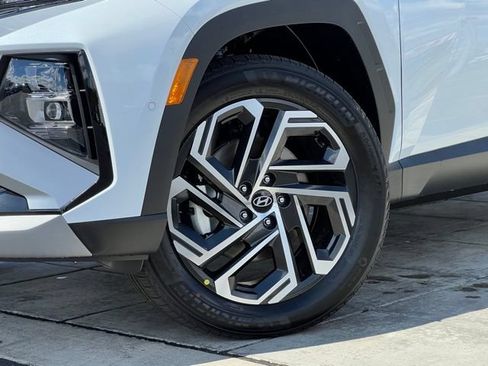 New 2026 Hyundai Tucson Limited AWD/4WD image 2