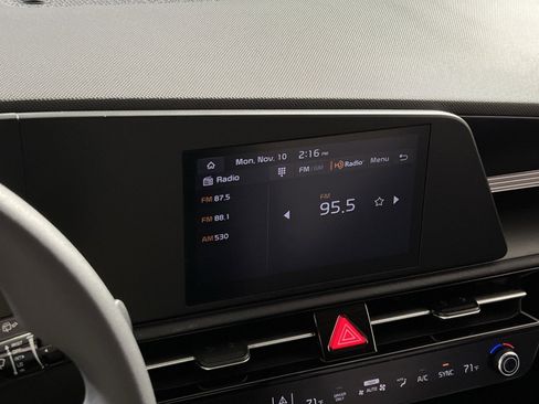 New 2026 Kia Niro LX image 16