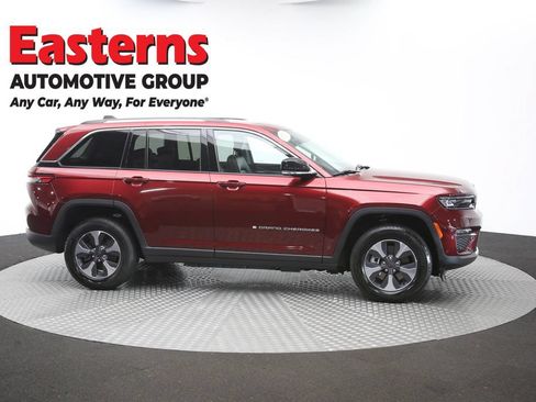 Used 2022 Jeep Grand Cherokee Limited 4xe w/ Luxury Tech Group II AWD/4WD image 50