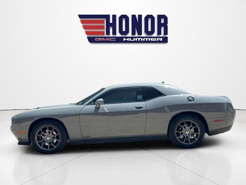 Used 2018 Dodge Challenger GT w/ Driver Convenience Group AWD/4WD image 7