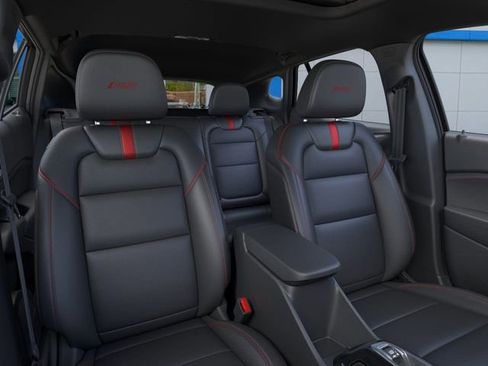 New 2026 Chevrolet Trax RS w/ Sunroof Package image 16