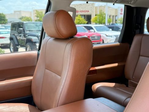 Used 2021 Toyota Sequoia Platinum AWD/4WD image 12