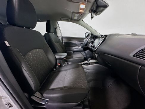 Used 2021 Mitsubishi Outlander Sport SE FWD image 29