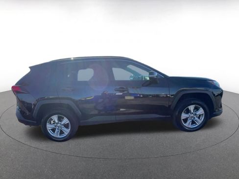 Used 2025 Toyota RAV4 XLE image 16