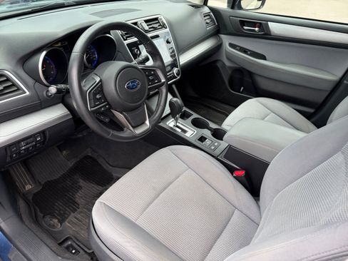 Used 2019 Subaru Outback 2.5i Premium w/ Popular Package #2 AWD/4WD image 14