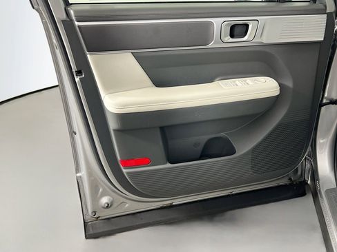 Used 2024 Hyundai Santa Fe SEL image 17