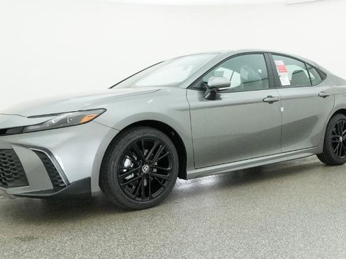 New 2026 Toyota Camry SE image 20