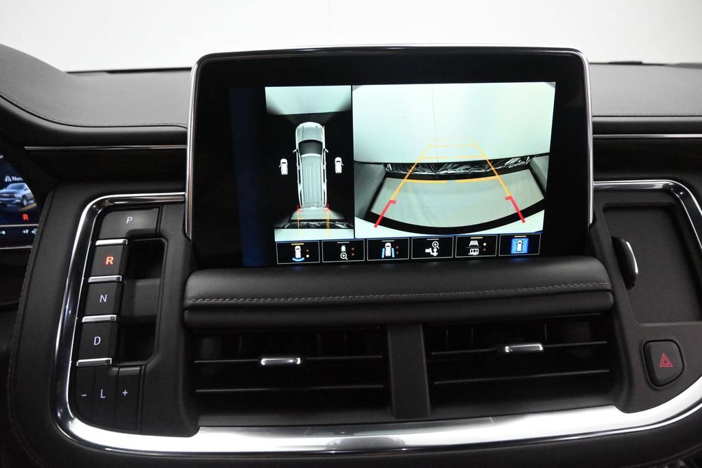 Used 2022 Chevrolet Tahoe LT w/ Luxury Package AWD/4WD image 19