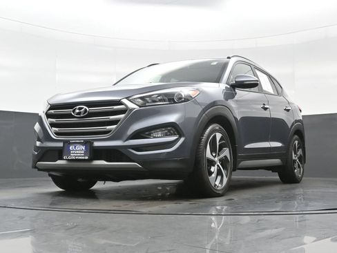 Used 2017 Hyundai Tucson Limited w/ Limited Ultimate Package 03 FWD image 29