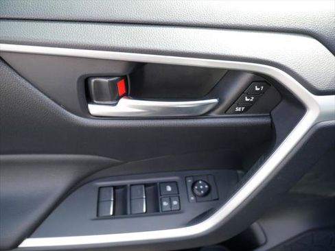 Certified 2023 Toyota RAV4 XLE Premium image 17