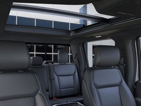 New 2025 Ford F150 Lariat w/ Equipment Group 502A High image 43