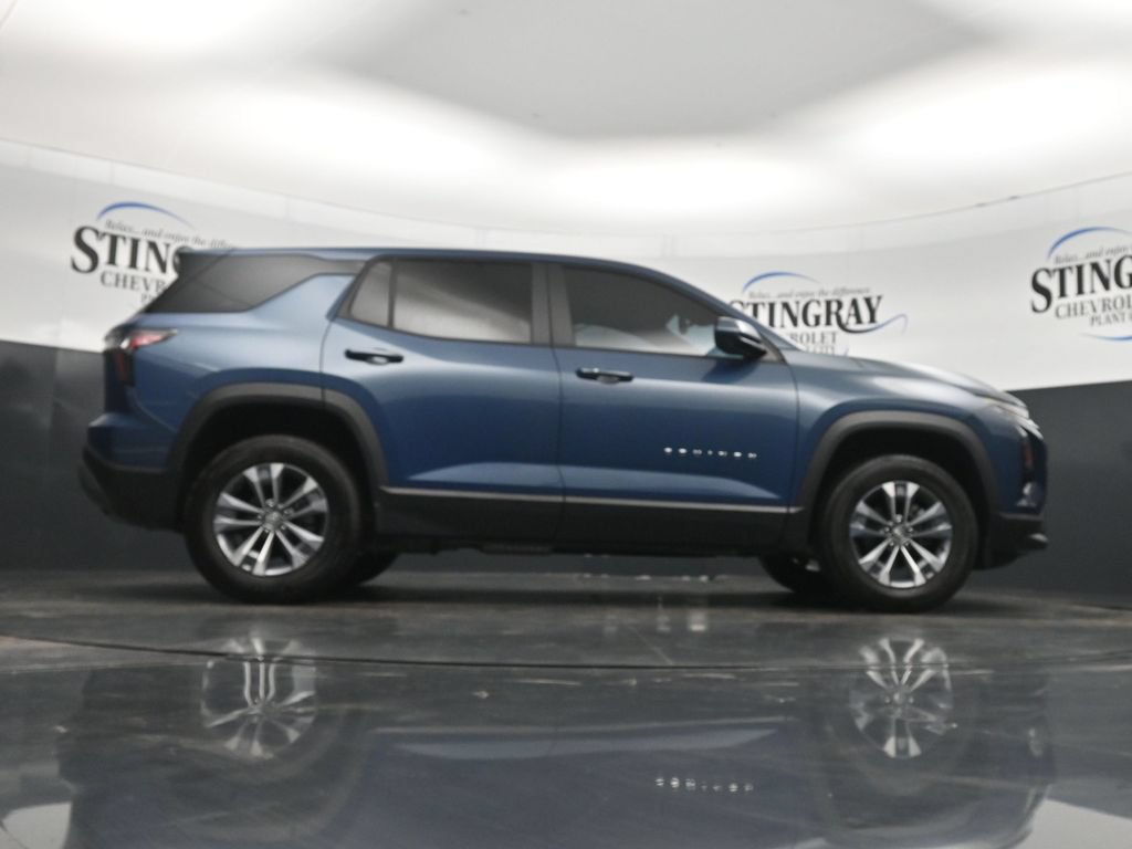 Certified 2025 Chevrolet Equinox LT w/ Safety and Technology Package FWD image 33