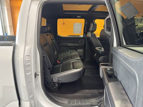 Used 2025 Ford F150 Lariat AWD/4WD image 20