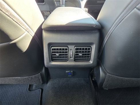 Used 2021 Toyota Camry XSE image 15