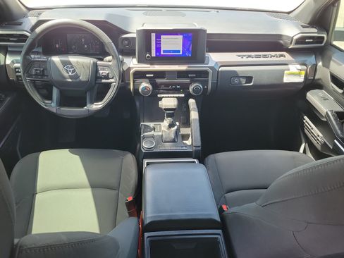 Used 2024 Toyota Tacoma SR5 RWD image 13