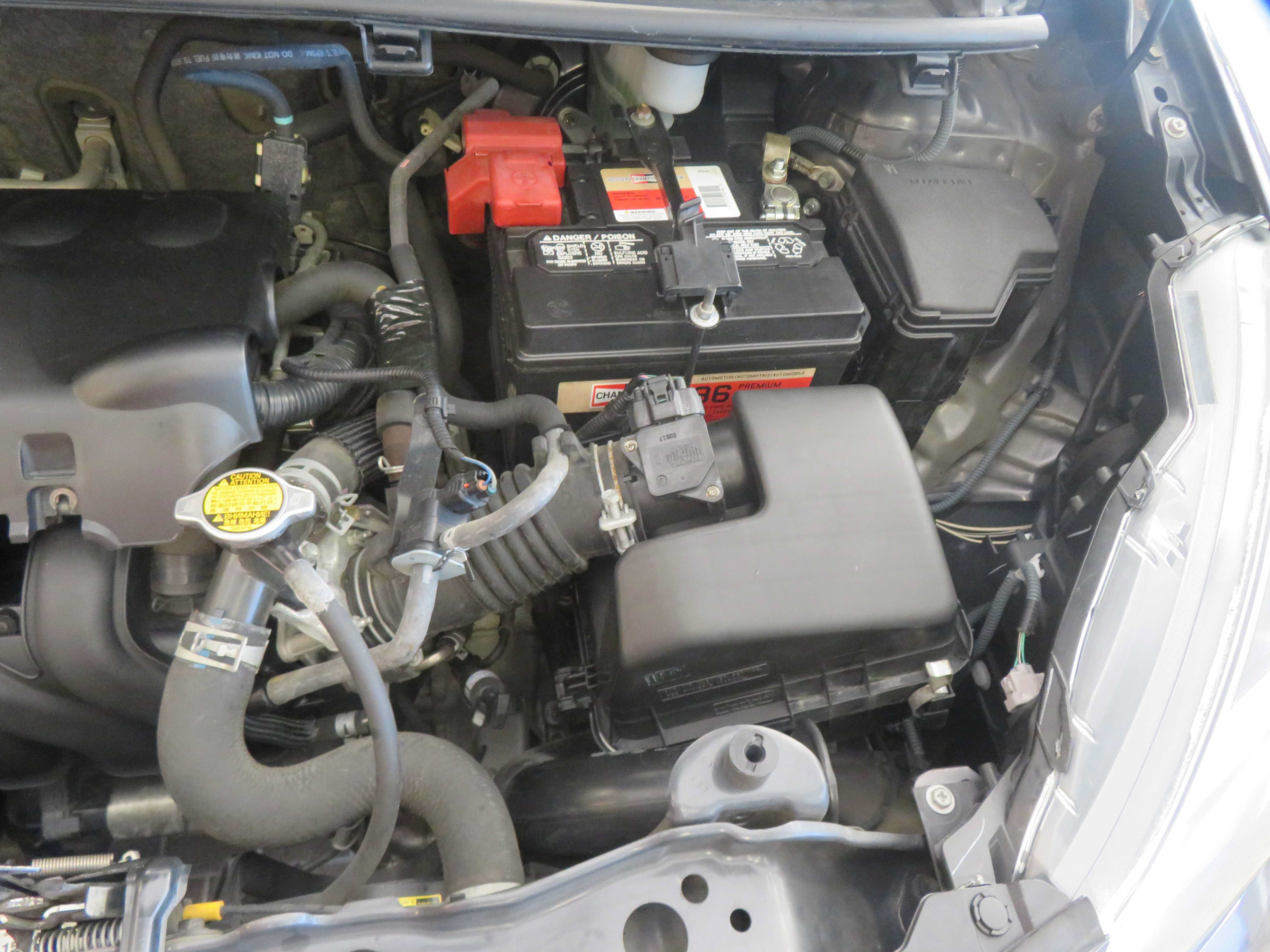 Used 2015 Toyota Yaris L FWD image 44